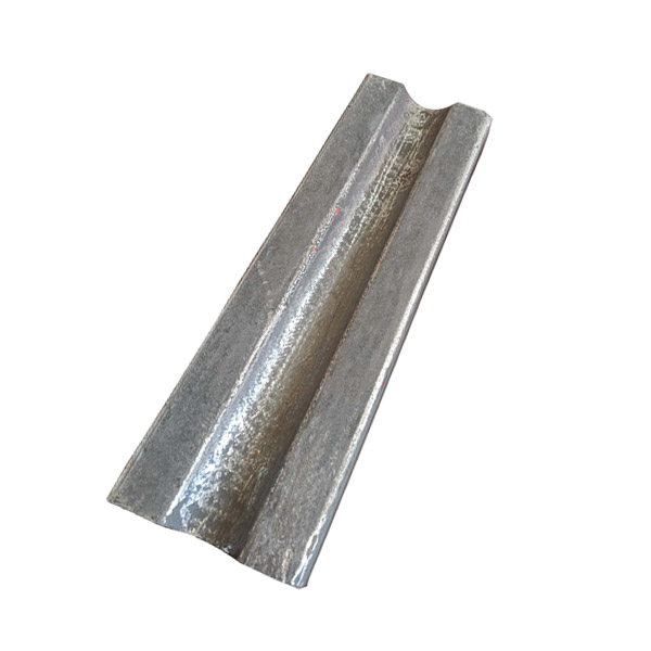 Impact crusher impact plate with V-groove wear profile - high chrome martensitic steel casting for impact breaker liner plate - ZHILI foundry
