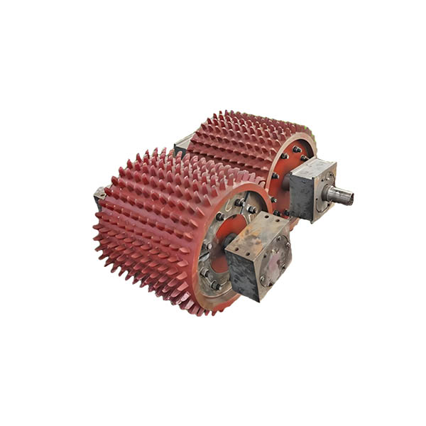  Toothed roller pair for double roll crusher - manganese steel casting with spiked teeth surface and keyed shaft assembly - ZHILI foundry