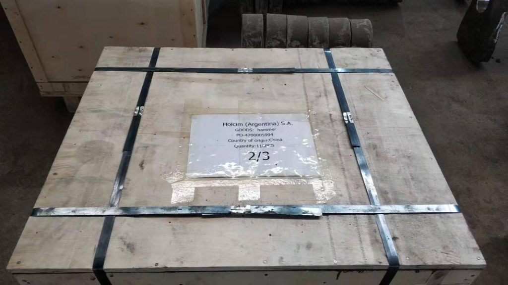 Export shipment of 110 PCS hammer heads to Holcim Argentina in wooden export crate 2 of 3