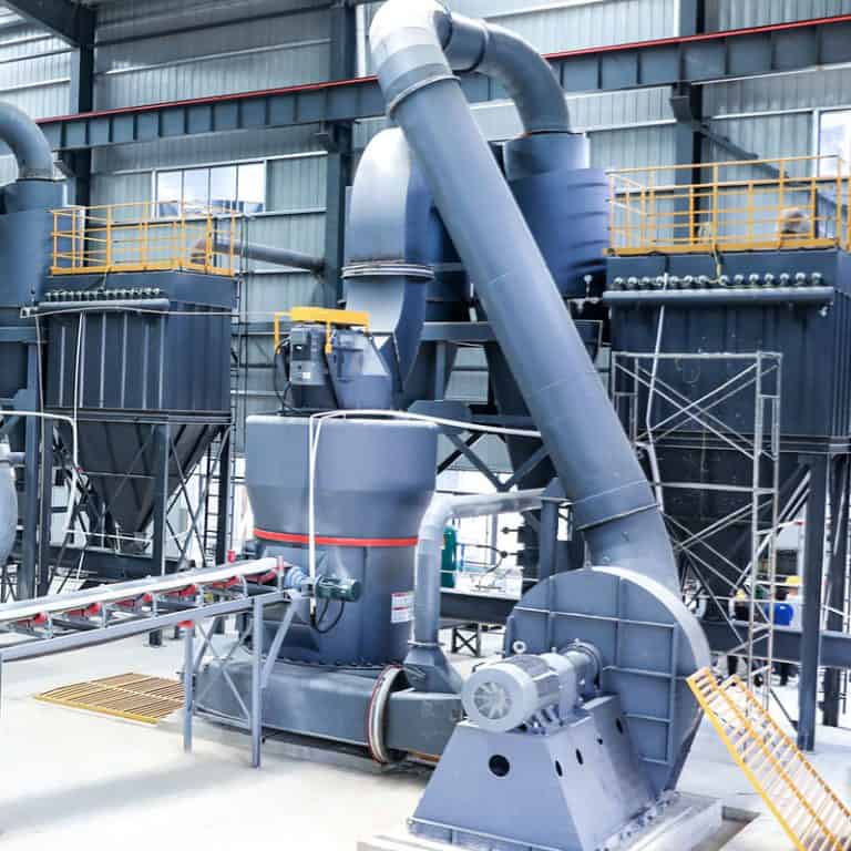 Industrial grinding mill with wear-resistant liners for mining and mineral processing